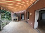 Terrasse mit Außenkamin